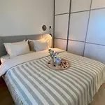 Lootsi Haven - Modern With Free Parking Apartment