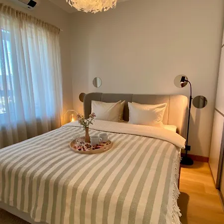 Lootsi Haven - Modern With Free Parking Таллин
