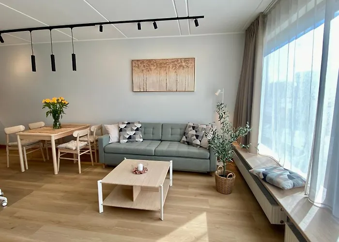 Lootsi Haven - Modern With Free Parking Tallin