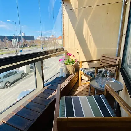 Apartment Lootsi Haven - Modern With Balcony