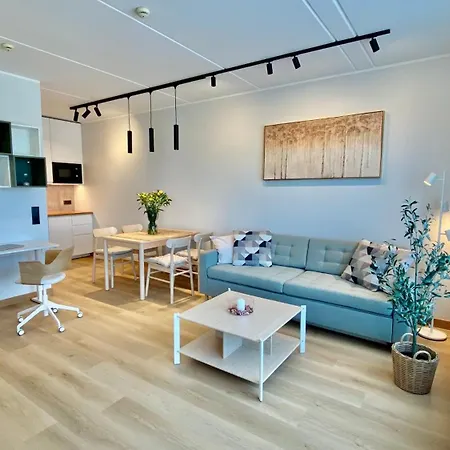 Lootsi Haven - Modern With Balcony * Tallinn